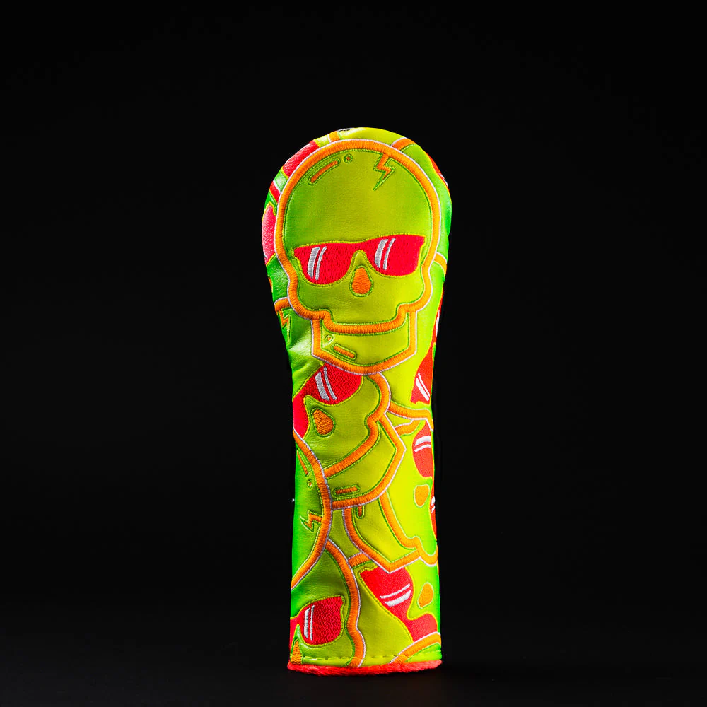Hang Ten Stacked Skulls 2.0 Hybrid Cover