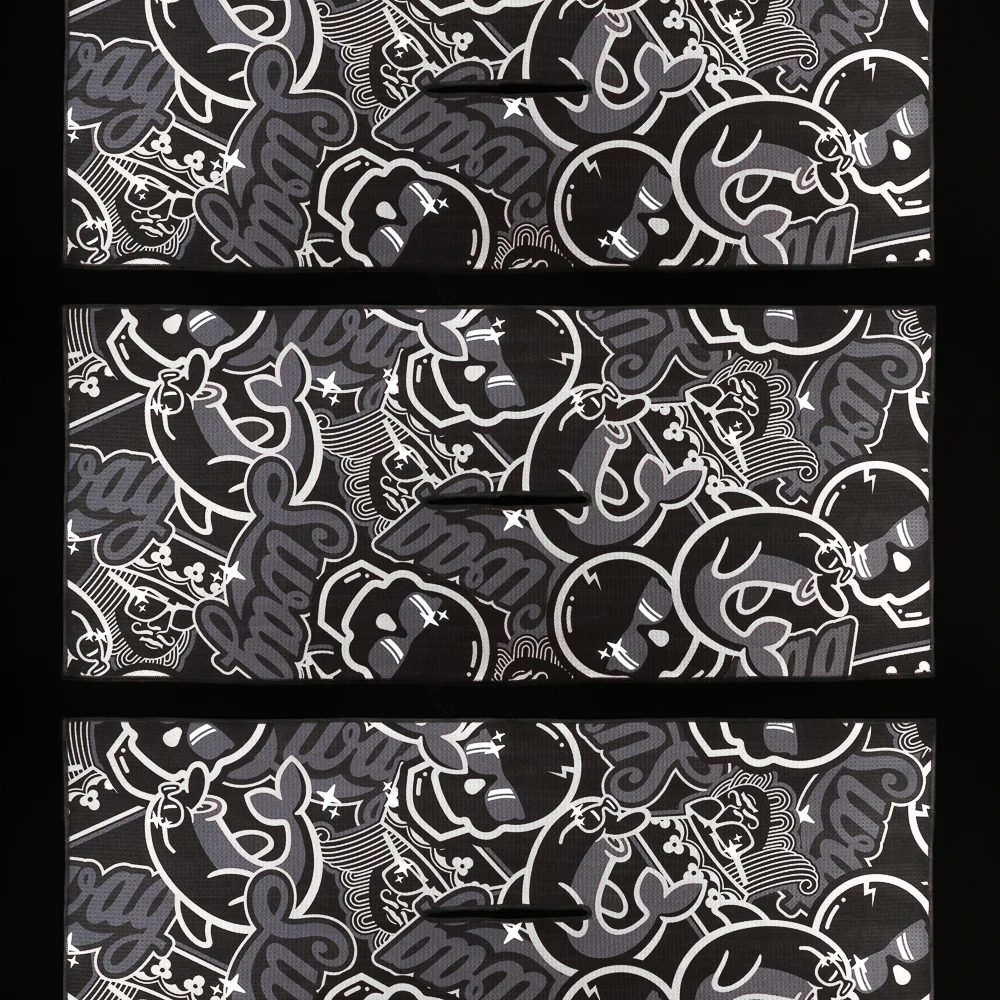 White Sparkle Icons Towel